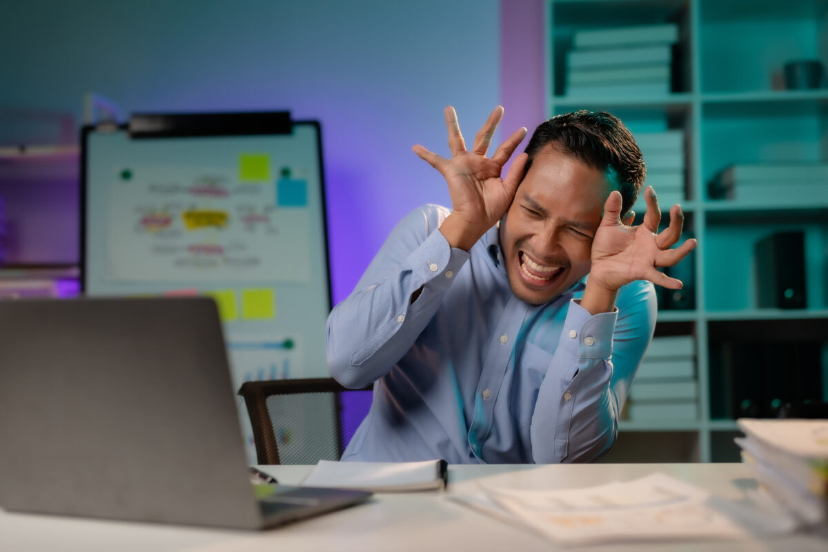 Oops They Did It Again – THEY HANG UP!